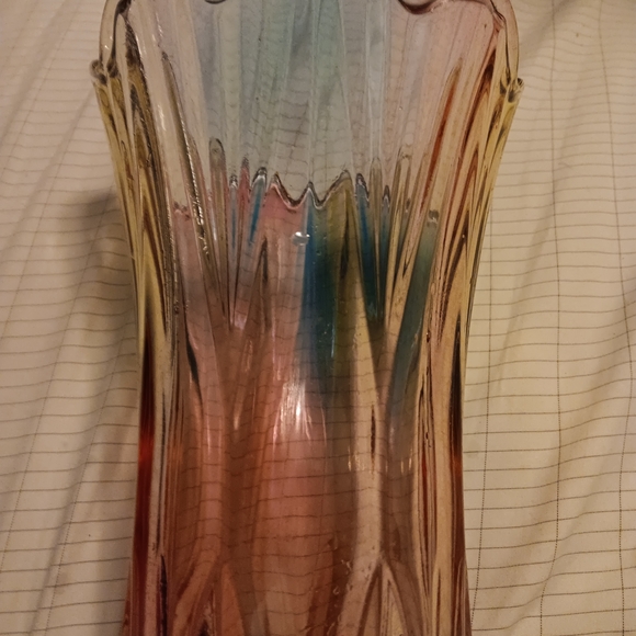 Multicolor Glass Vase - Picture 2 of 12
